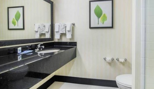 Studio, plusieurs lits (Mobility/Hearing Accessible, Tub)