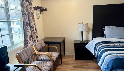Chambre Standard, 1 très grand lit, non-fumeurs