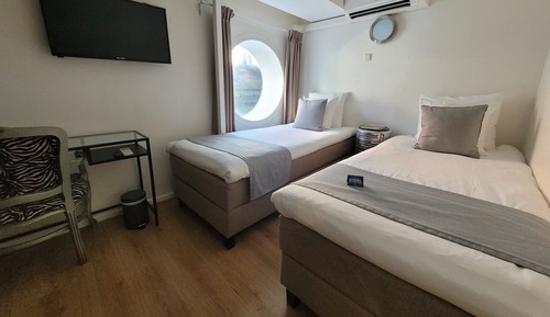 Chambre Familiale