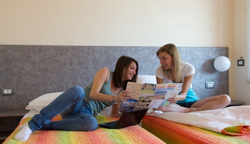 Chambre Double Standard, 2 lits une place
