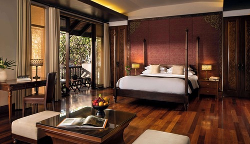 Suite (Sothea)