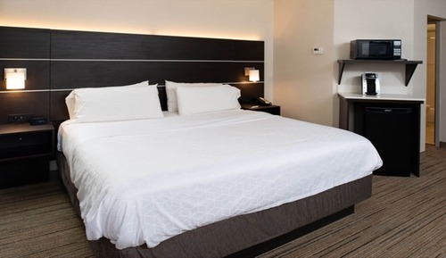 Chambre Standard, 1 très grand lit (Communications Accessible)