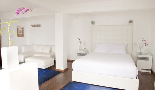 Suite, 1 très grand lit, vue océan