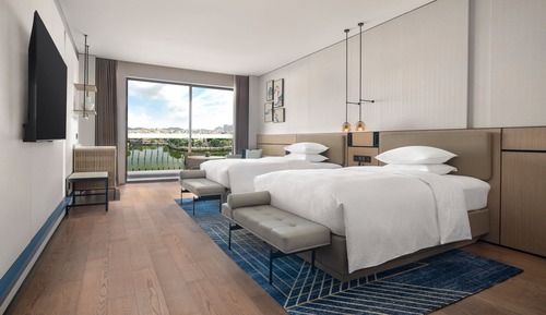 Chambre, 2 lits doubles, balcon, vue lac