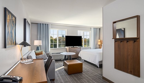 Suite Studio, 1 grand lit, cuisine, vue fleuve