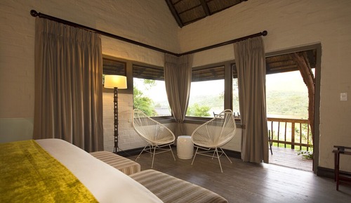 Chambre Luxe avec lits jumeaux, vue lac