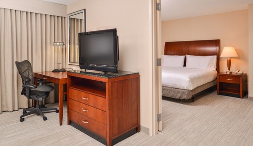 Suite, 1 chambre, accessible aux personnes à mobilité réduite (Roll-in Shower)