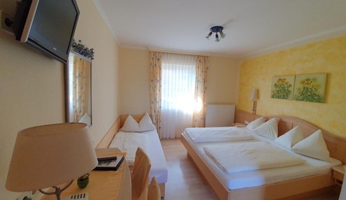 Chambre Triple, 1 chambre