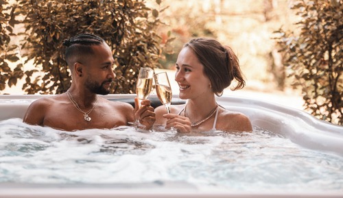 Chambre Supérieure, bain à remous (Romantique)