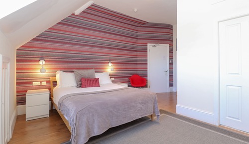 Chambre Double (Attic)