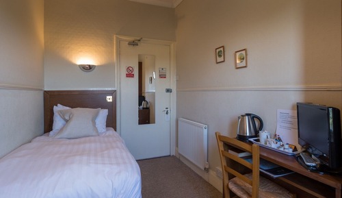 Chambre Simple Standard, salle de bains attenante