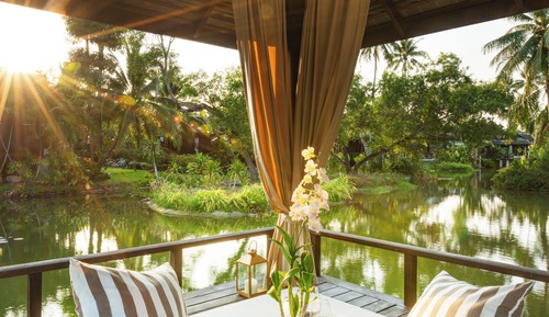Lagoon Pool Villa