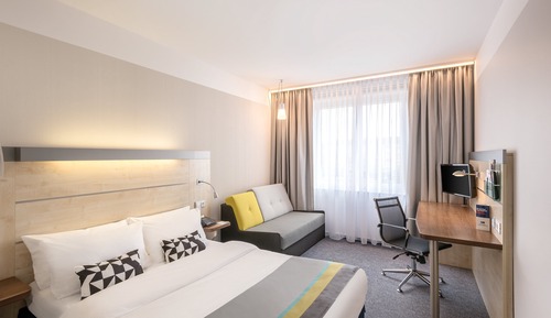 Chambre Standard, 1 grand lit (Low Floor)