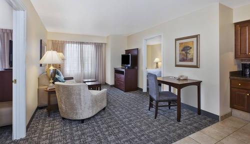 Suite, 2 chambres, accessible aux personnes à mobilité réduite, cuisine (Accessible Tub)