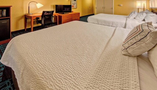 Chambre Standard, 2 grands lits (Mobility/Hearing Accessible, Tub)