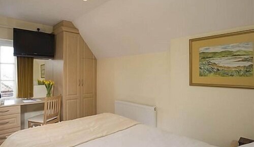 Chambre Double, salle de bains attenante