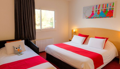Chambre Standard, 1 très grand lit (Prestige)