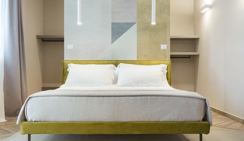 Suite Familiale, 1 grand lit et 1 canapé-lit, balcon, vue lac