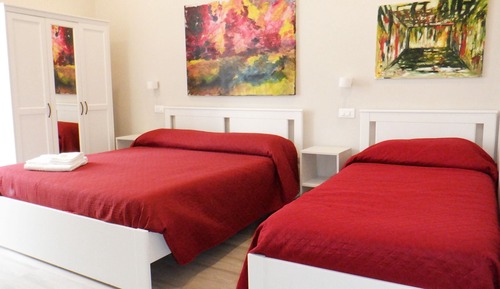 Chambre Triple Premium, salle de bains attenante