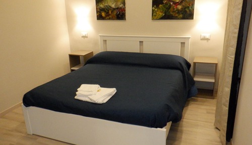 Chambre Double, salle de bains privée (External)