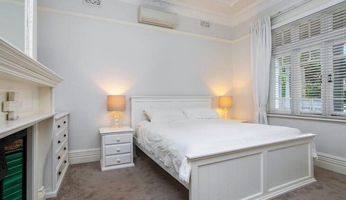 Chambre Triple, 3 chambres
