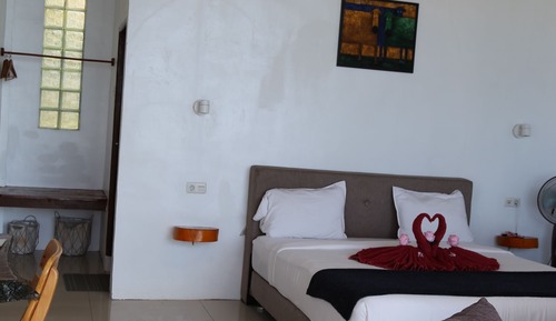 Bungalow Luxe, 1 très grand lit, balcon, vue plage
