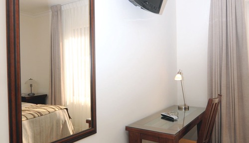 Chambre avec lits jumeaux, 2 lits une place, non-fumeurs, salle de bains privée