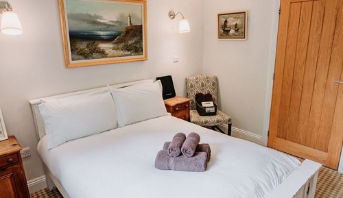 Chambre Double (Lavender Room)