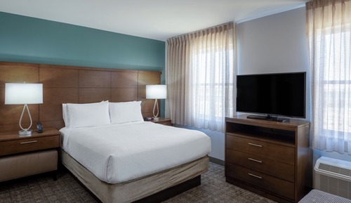Suite Studio, 1 grand lit, accessible aux personnes à mobilité réduite (Mobility, Accessible Tub)