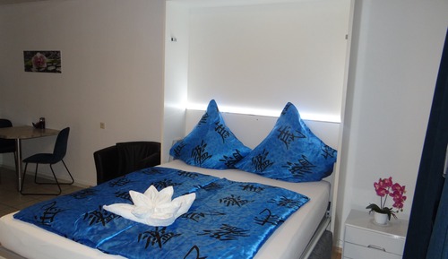 Chambre Confort Double ou avec lits jumeaux (EG 04)