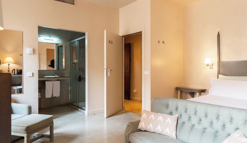 Chambre Double Supérieure, 1 très grand lit