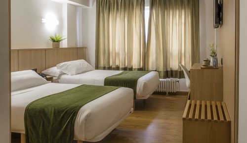 Chambre avec lits jumeaux