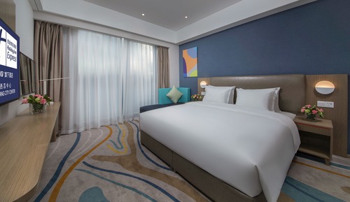 Chambre Standard, 1 très grand lit (High Floor, Sunrise View)