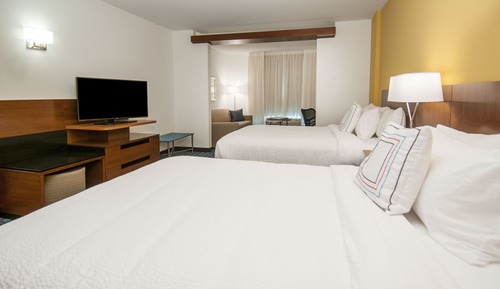Chambre, 2 grands lits
