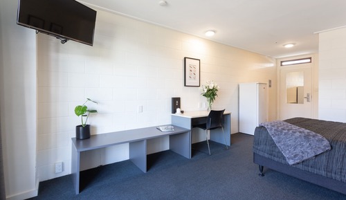 Studio (Garden Court)