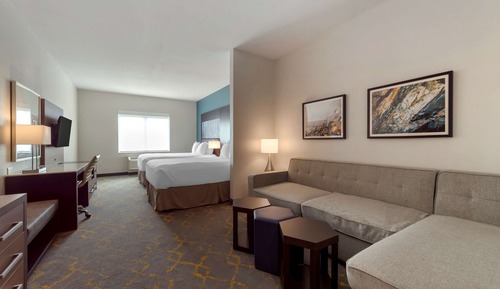 Suite, plusieurs lits, non-fumeurs, réfrigérateur et four à micro-ondes