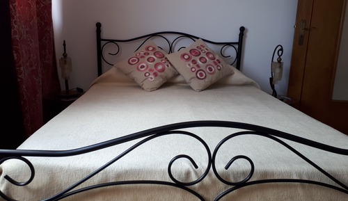 Chambre Double, vue ville