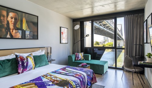 Studio Deluxe (Riverview)