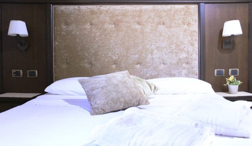 Chambre Standard (202-203-204)