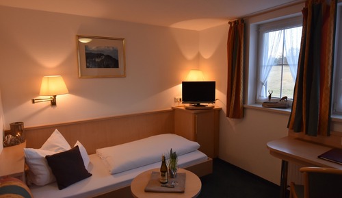 Chambre Simple Confort, 1 lit une place, non-fumeurs