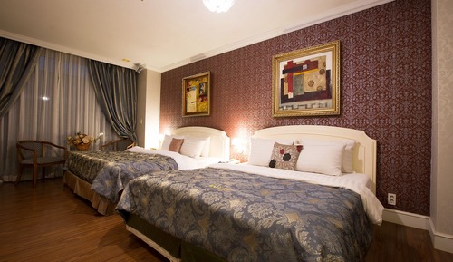 Chambre Junior avec lits jumeaux