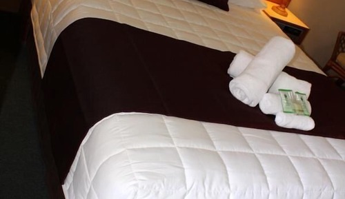 Chambre Double Signature, 1 grand lit, vue lac
