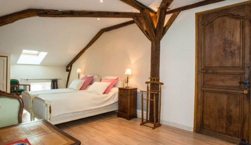 Chambre Club avec lits jumeaux, salle de bains privée