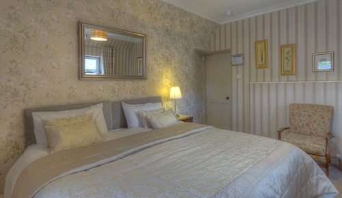 Chambre Double Supérieure, salle de bains attenante