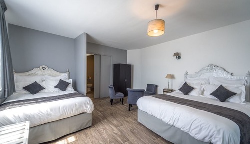 Chambre Familiale