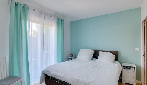Chambre Triple Deluxe, 3 lits une place, non-fumeurs, vue jardin