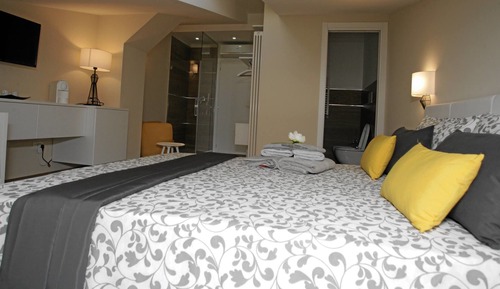 Chambre Triple Confort (Ambra)