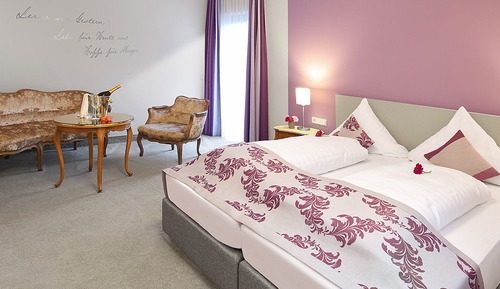 Chambre Double Confort (PLUS mit Stilmöbel)