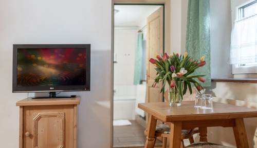 Chambre Triple Standard, salle de bains attenante