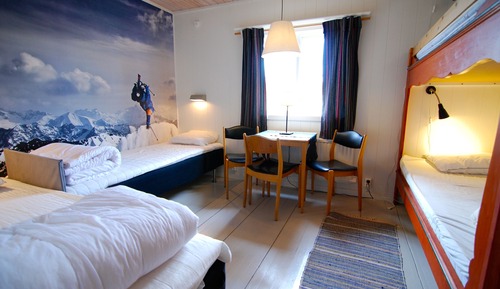 Chambre Quadruple, salle de bains commune